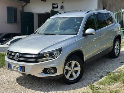 Usata VW Tiguan Sportline 140 CV (102 kW) 2011 Grigio SUV