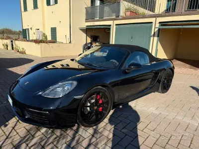 Usata Porsche 718 Boxster 350 CV (257 kW) 2017 Nero Cabrio
