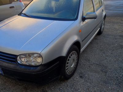 usata VW Golf IV Golf 1.4 16V cat 5 porte