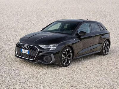 Usata Audi A3 S-Line 150 CV (110 kW) 2021 Nero Berlina