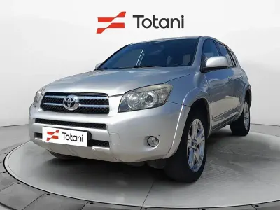 Usata Toyota RAV4 Luxury 177 CV (130 kW) 2008 Argento SUV