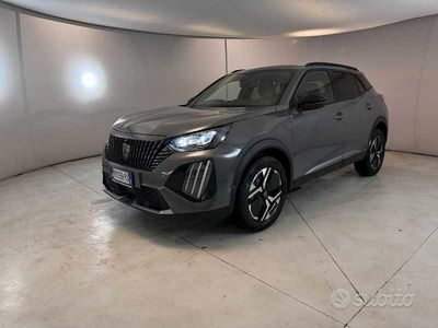 Usata Peugeot 2008 Allure 101 CV (74 kW) 2023 Grigio artense SUV