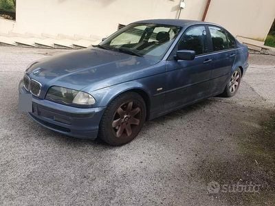 Usata BMW 320 136 CV (100 kW) 2001 Berlina