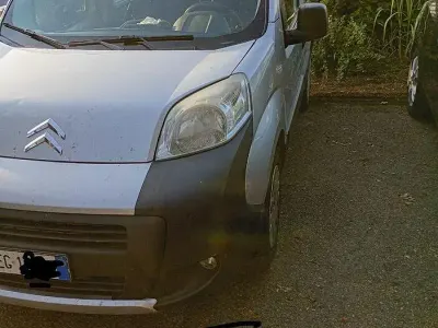 Usata Citroën Nemo 75 CV (55 kW) 2010 Grigio Monovolume