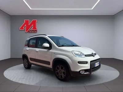 Usata Fiat Panda Trekking 95 CV (69 kW) 2015 Bianco Utilitaria