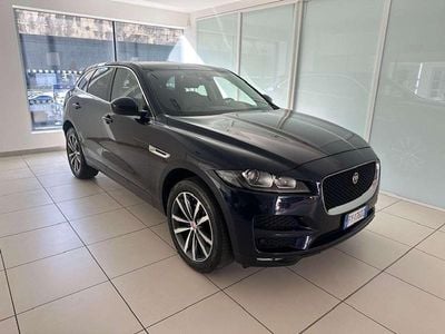 Usata Jaguar F-Pace Prestige 179 CV (131 kW) 2019 Portofino blue SUV