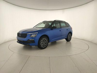 Nuova Skoda Kamiq 115 CV (84 kW) 2026 Blu race metallizzato nero tulipano perl SUV