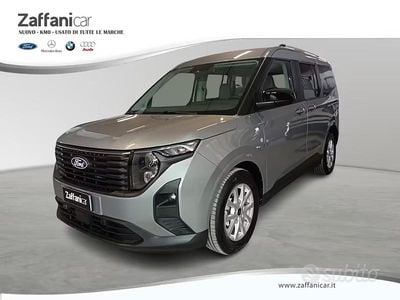 Begagnad Ford Tourneo Courier Titanium 125 HK (91 kW) 2025 Brun Minibuss