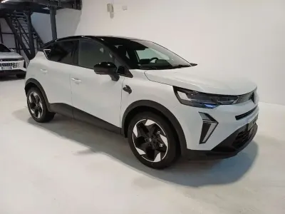 Nuova Renault Captur Techno 122 CV (89 kW) 2026 Bianco SUV
