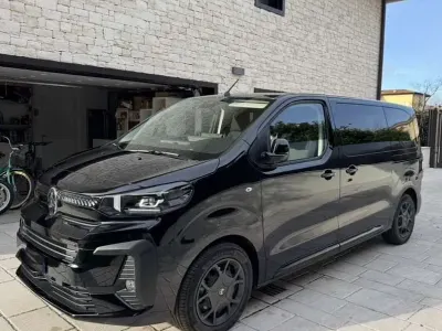 Usata Citroën Spacetourer 179 CV (131 kW) 2024 Monovolume