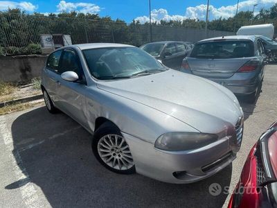 usata Alfa Romeo 147 benzina metano 2009