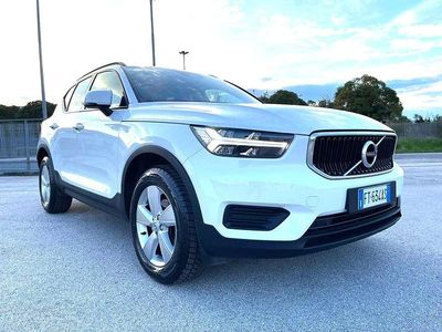 Usata Volvo XC40 Business Edition 150 CV (110 kW) 2018 Bianco SUV