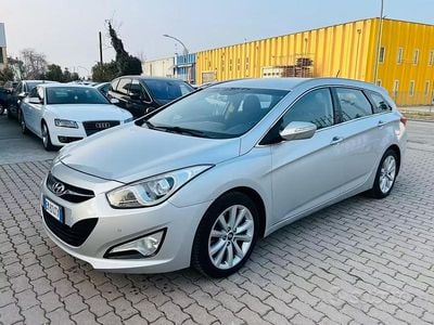 Usata Hyundai i40 Style 136 CV (100 kW) 2012 Grigio Station wagon