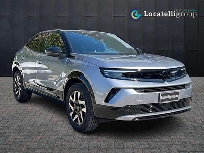 Nuova Opel Mokka 131 CV (96 kW) 2025 Kontrast grey SUV