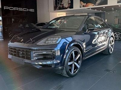 Nuova Porsche Cayenne 470 CV (345 kW) 2025 Blu/azzurro SUV