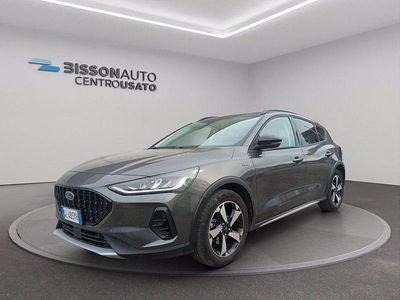 Usata Ford Focus Active 125 CV (91 kW) 2022 Grigio metallizzato Berlina