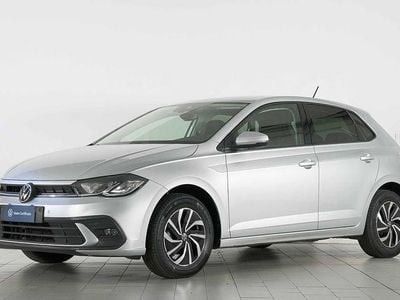 Usata VW Polo Life 95 CV (69 kW) 2022 Argento Utilitaria