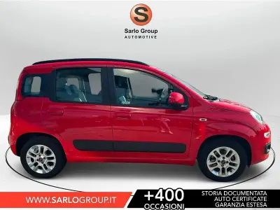 Usata Fiat Panda Lounge 69 CV (50 kW) 2017 Rosso Utilitaria