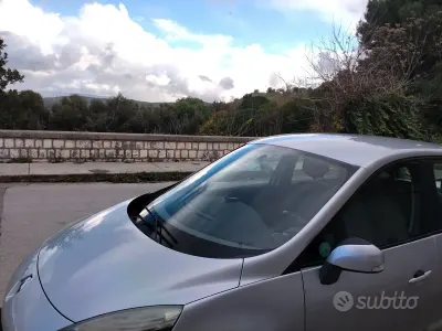 Usata Renault Scenic E-Tech 110 CV (80 kW) 2011 Grigio Berlina