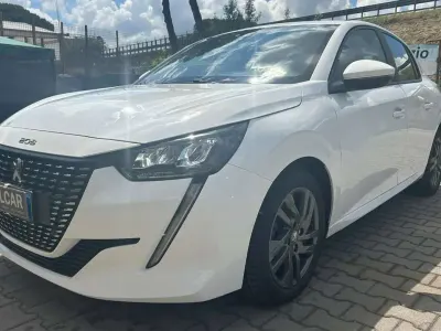 Usata Peugeot 208 102 CV (75 kW) 2021 Bianco Utilitaria