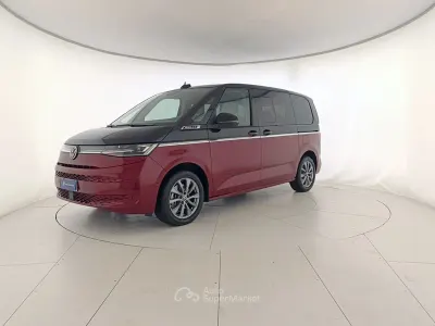 Usata VW Multivan Style 150 CV (110 kW) 2025 Rosso Monovolume