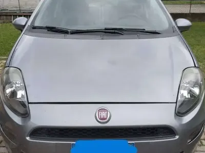 Usata Fiat Punto Evo Active 69 CV (50 kW) 2012 Grigio Utilitaria