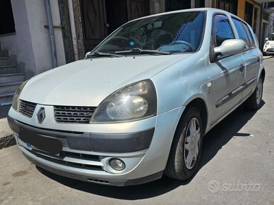 usata Renault Clio II Clio 1.5 dCi 82CV cat 5 porte Confort Dynamique