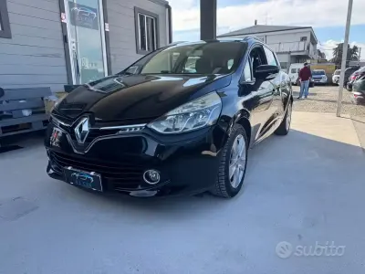 Occasion Renault Clio GrandTour Intens 90 PK (66 kW) 2016 Zwart Stationwagen