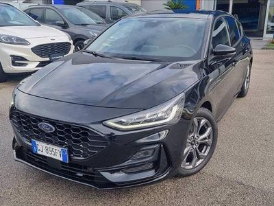 Usata Ford Focus ST-Line 120 CV (88 kW) 2022 Nera Berlina