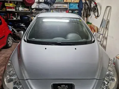 Usata Peugeot 308 93 CV (68 kW) 2008 Berlina
