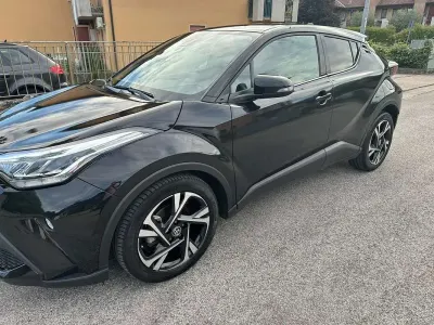 Usata Toyota C-HR Trend 152 CV (111 kW) 2023 Nero SUV