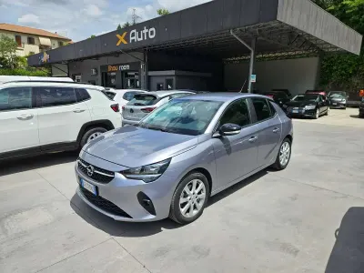 Usata Opel Corsa Elegance 101 CV (74 kW) 2021 Grigio argento Utilitaria