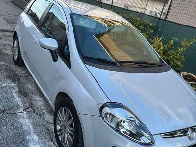 Usata Fiat Punto Evo Dynamic 95 CV (69 kW) 2011 Bianco Utilitaria