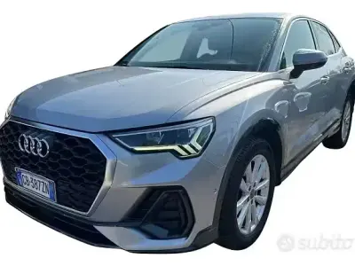Usata Audi Q3 Sportback Business 150 CV (110 kW) 2020 Grigio SUV