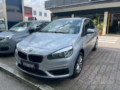 Usata BMW 218 Efficient Dynamics 136 CV (100 kW) 2017 Grigio Station wagon