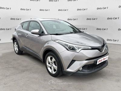 Usata Toyota C-HR Active 116 CV (85 kW) 2018 Gray SUV