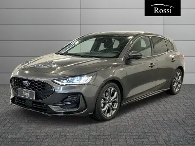Usado Ford Focus ST-Line 116 CV (85 kW) 2024 Negro Berlina
