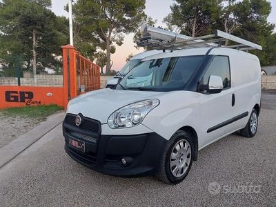 Usata Fiat Doblò 105 CV (77 kW) 2014 Bianco Monovolume