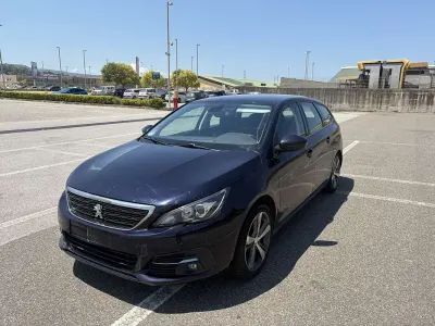 Usata Peugeot 308 SW Business-Line 131 CV (96 kW) 2018 Bluazzurro Station wagon