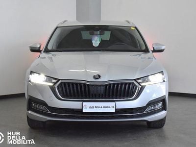 Usata Skoda Octavia G-TEC Executive 131 CV (96 kW) 2022 Argento Station wagon