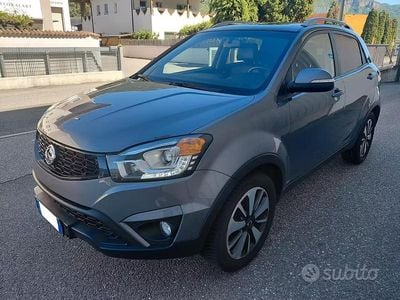 Usata SsangYong Korando 178 CV (130 kW) 2014 Grigio SUV