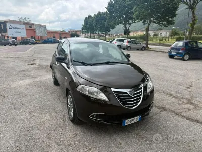 Usata Lancia Ypsilon