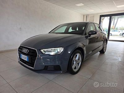 Usata Audi A3 Advanced 149 CV (109 kW) 2020 Grigio Berlina