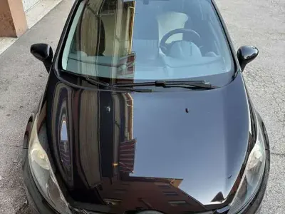 Usata Ford Fiesta 97 CV (71 kW) 2009 Nero Berlina