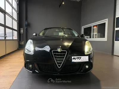 Usata Alfa Romeo Giulietta 120 CV (88 kW) 2012 Nero Utilitaria