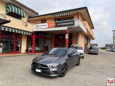 Usata Mercedes A180 116 CV (85 kW) 2020 Grigio Berlina