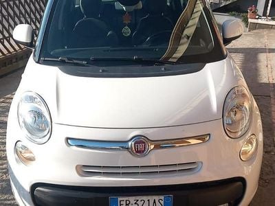 Usata Fiat 500L Living 95 CV (69 kW) 2013 Bianco Monovolume