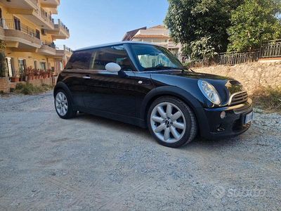 Nero Usata 2003 Mini Cooper Utilitaria | 3600 € (Buon prezzo)