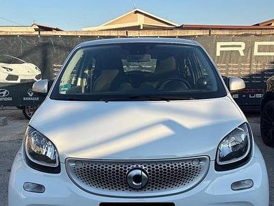 Usata Smart ForFour Prime 70 CV (51 kW) 2018 Grigio Utilitaria