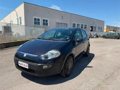Usata Fiat Punto Evo 77 CV (56 kW) 2018 Bluazzurro Utilitaria
